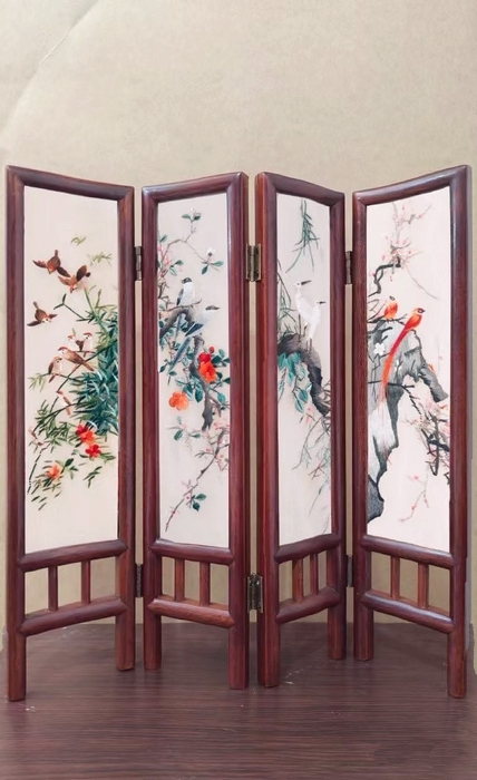 ��������